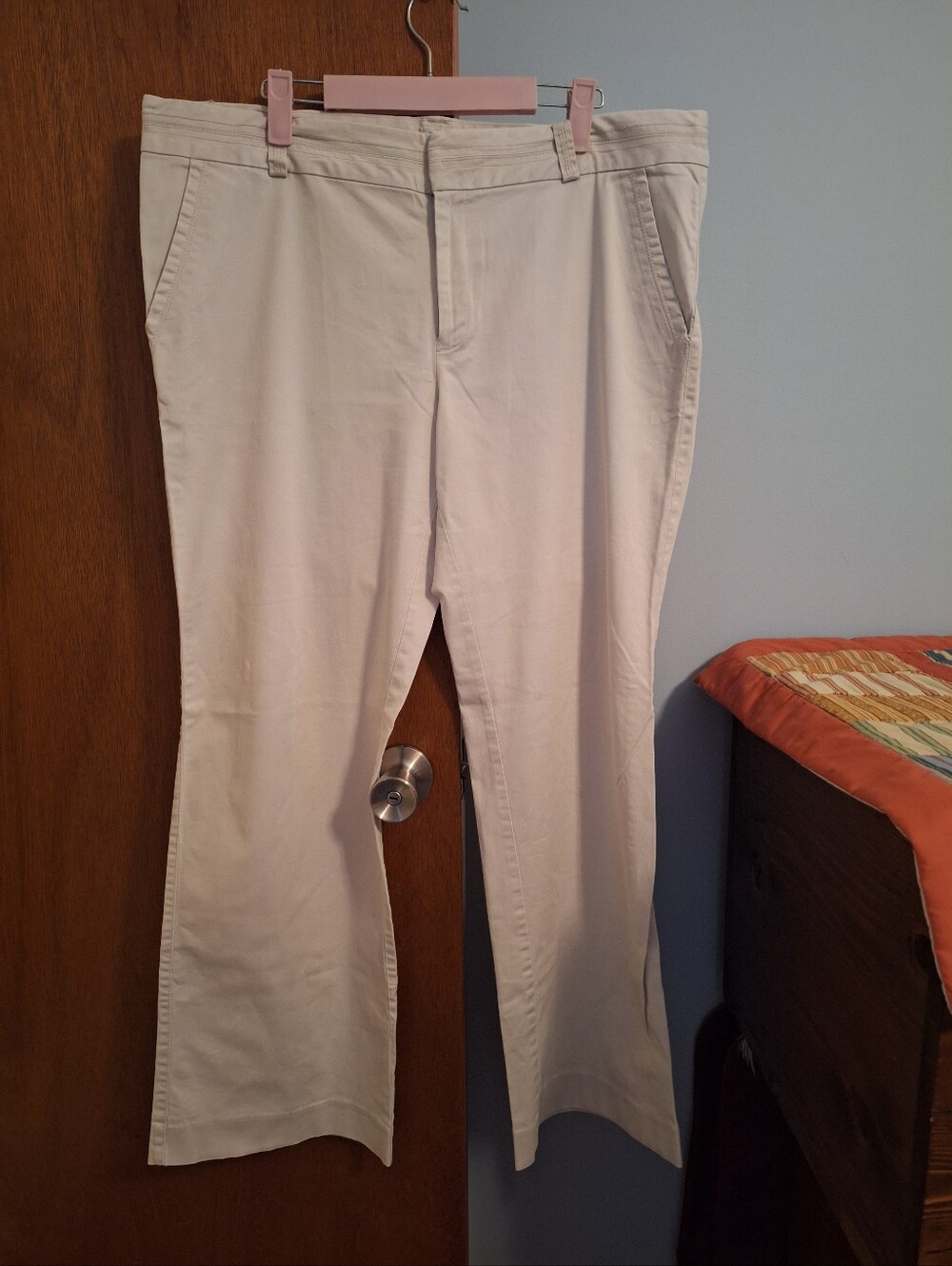 Old Navy Women's Light Khaki Low Waist Pants W/ Stretch Size 16 Wide Leg